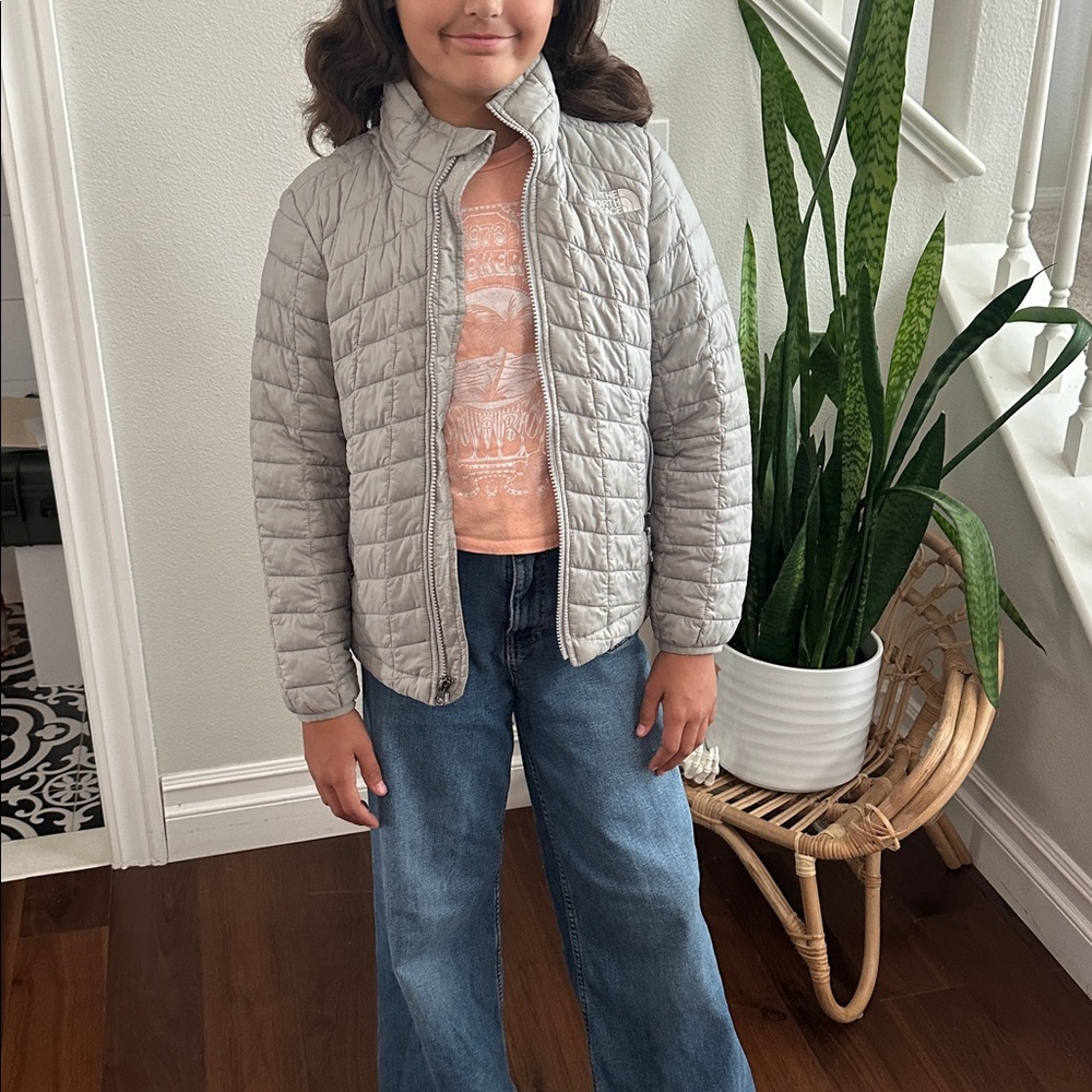 Gray Quilted North Face girls Jacket